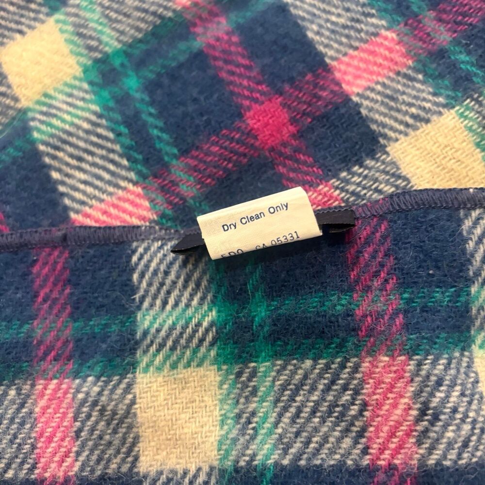 Vintage Woolrich USA Wool Blend Plaid Fringe Scarf - Picture 5 of 5